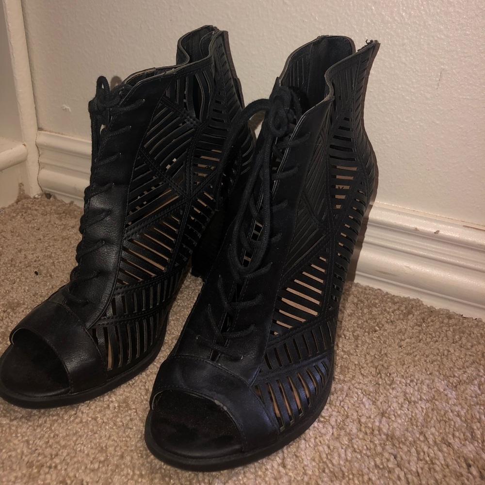 No. 6 lace up heels